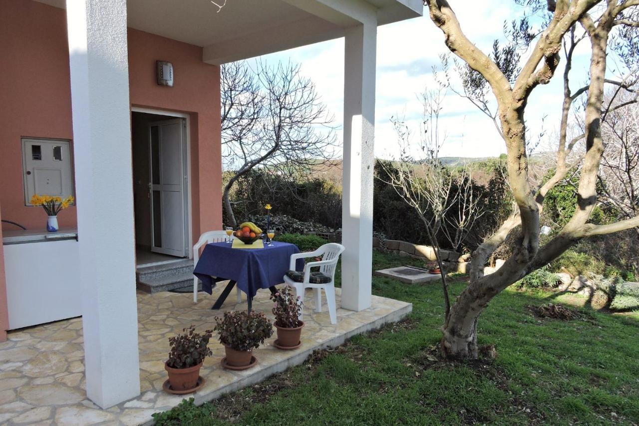 Apartments By The Sea Veli Rat, Dugi Otok - 436 Kültér fotó